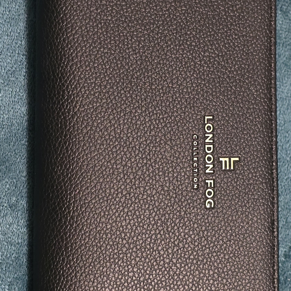 London Fog Black Pebble-Grain Zip Wallet with Gold Logo - Picture 11 of 12